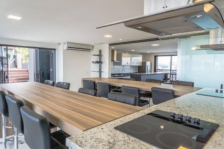 Duplex no coração do centro da cidade | HIG807