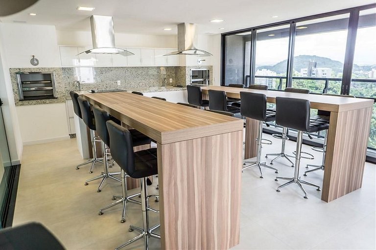 Duplex no coração do centro da cidade | HIG807