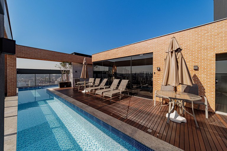 Wi-Fi Rápido Piscina Conforto Localização HIG807