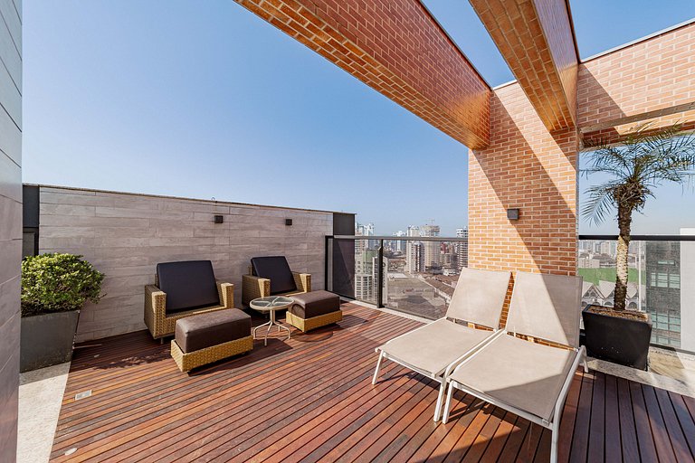 Duplex no coração do centro da cidade | HIG807