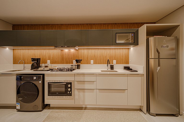 Estadia Elegante com Vaga e Wi-Fi Rápido MIN602