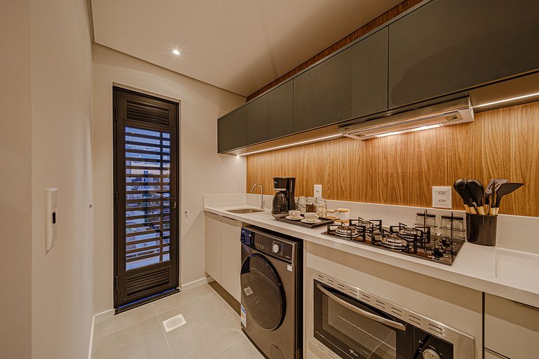 Estadia Elegante com Vaga e Wi-Fi Rápido MIN602