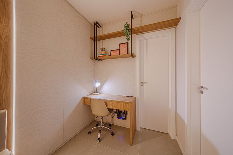 Moderno, aconchegante e muito bem localizado