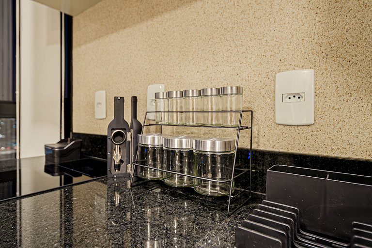 Luxo seguro e Moderno no Saguaçu STH605