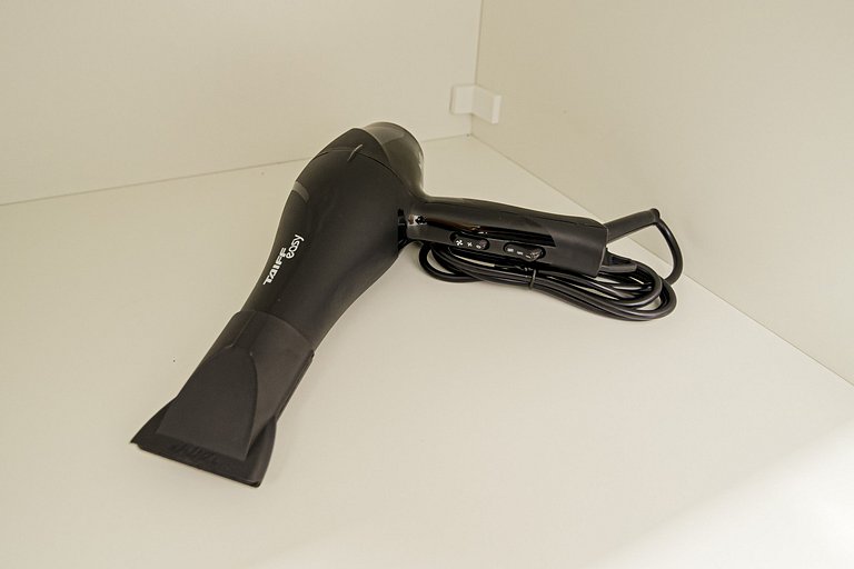 Moderno, luxuoso em estrurura incrível