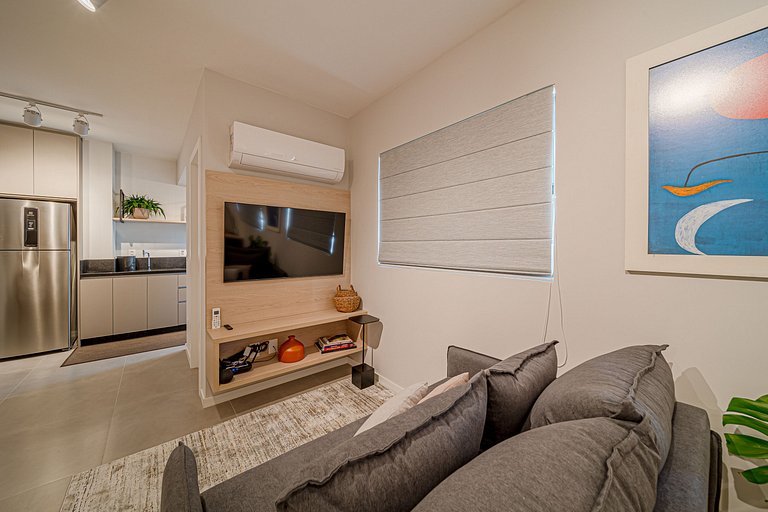 Studio Novo e completo em Joinville, aproveite [MI203]