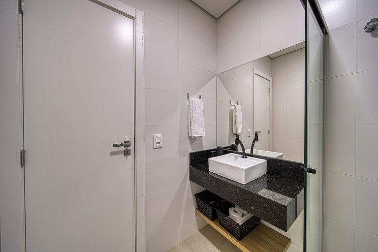 Design e Conforto com acesso a a BR 101 ELY803A