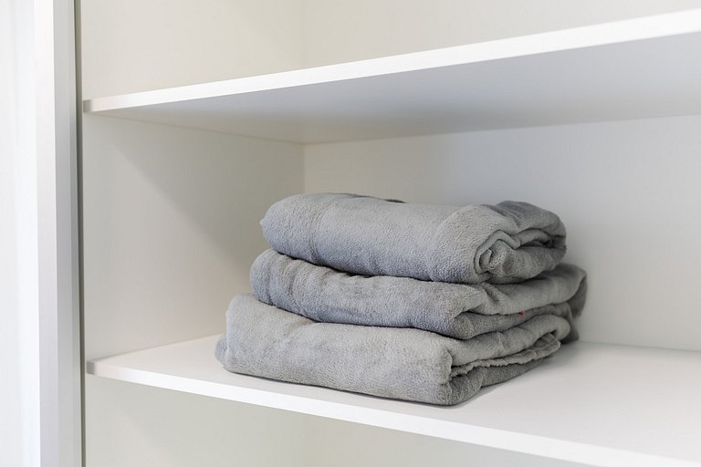 Luxo com Self Check-in em bairro nobre ELY803A