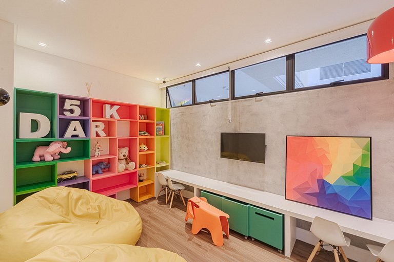Luxo com Self Check-in em bairro nobre ELY803A
