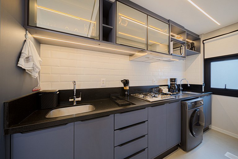 Moderno, completo e acolhedor em ótima localização