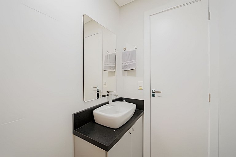 Apartamento NOVO! Seja o primeiro hóspede! [MI404]