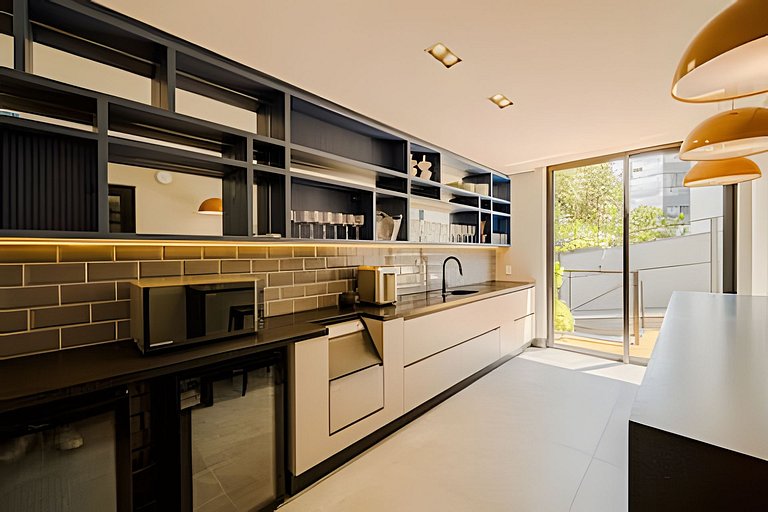 Moderno e confortável em localização privilegiada