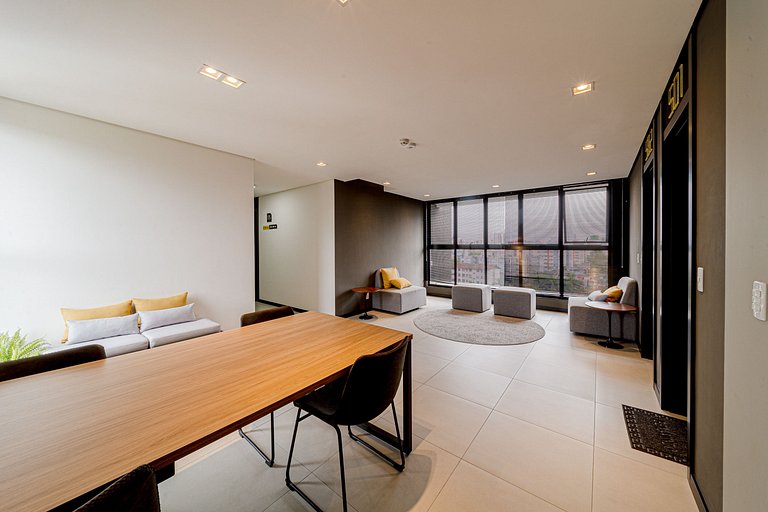 Privativo e seguro no Saguaçu STH509