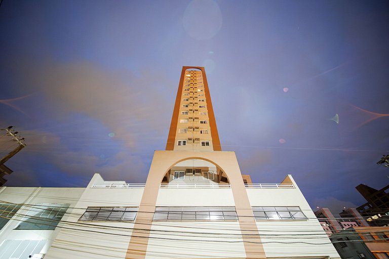 PTZ901 Aconchego e privacidade no centro de Joinville