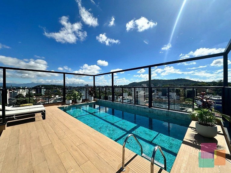 Elegância e Lazer com Vista Exclusiva | STH107