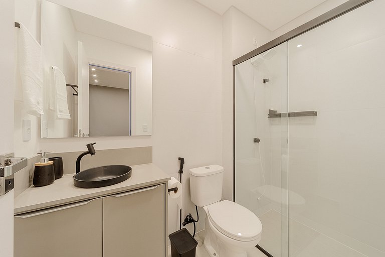 Prático, moderno, completo em edíficio incrível