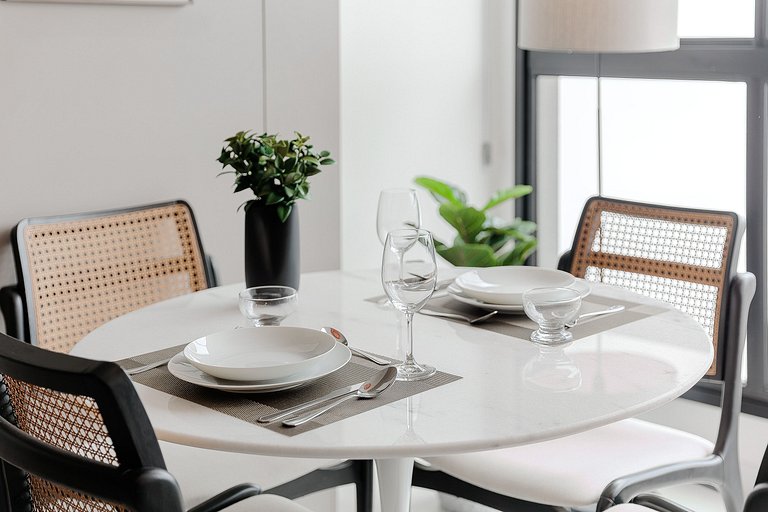 Prático, moderno, completo em edíficio incrível