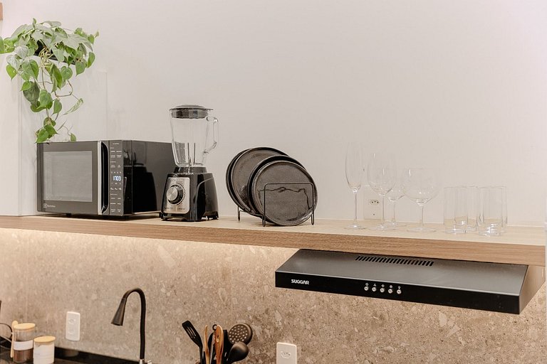 Refúgio dos Sonhos: Loft com Mezanino Único!