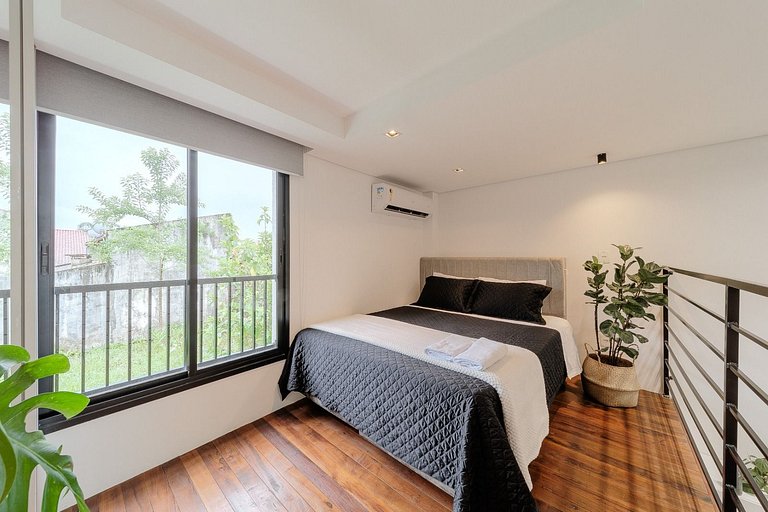 Refúgio dos Sonhos: Loft com Mezanino Único CLO04