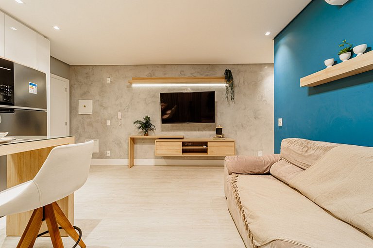 Estilo e Conforto com Acesso Fácil à BR ELY701B