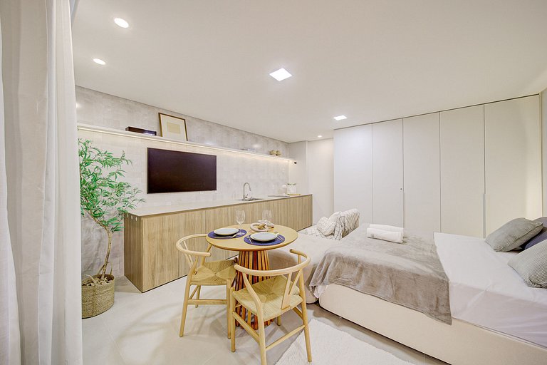 Elegante com lava e seca e Conforto STH407