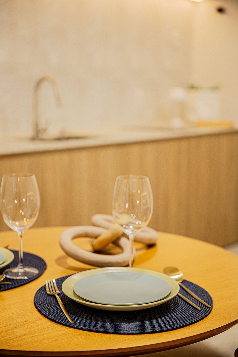 Elegante com lava e seca e Conforto STH407