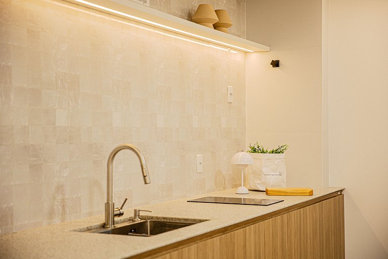 Elegante com lava e seca e Conforto STH407