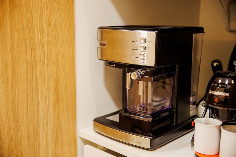 Elegante com lava e seca e Conforto STH407