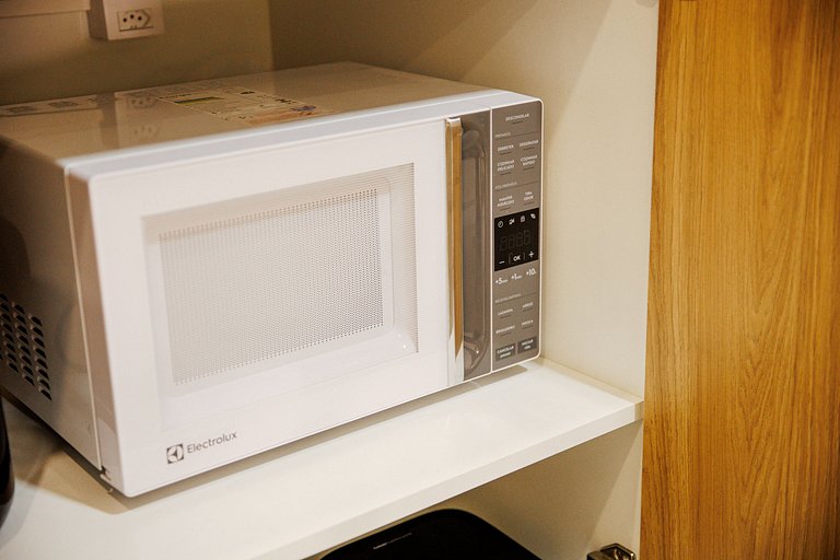 Elegante com lava e seca e Conforto STH407