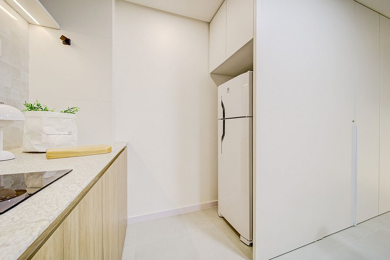 Elegante com lava e seca e Conforto STH407