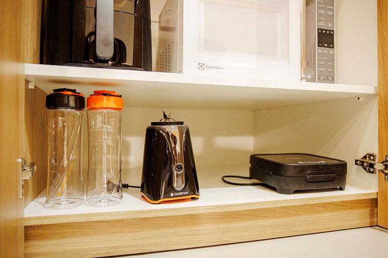 Elegante com lava e seca e Conforto STH407