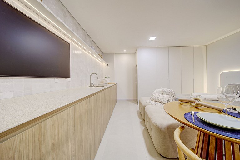 Elegante com lava e seca e Conforto STH407