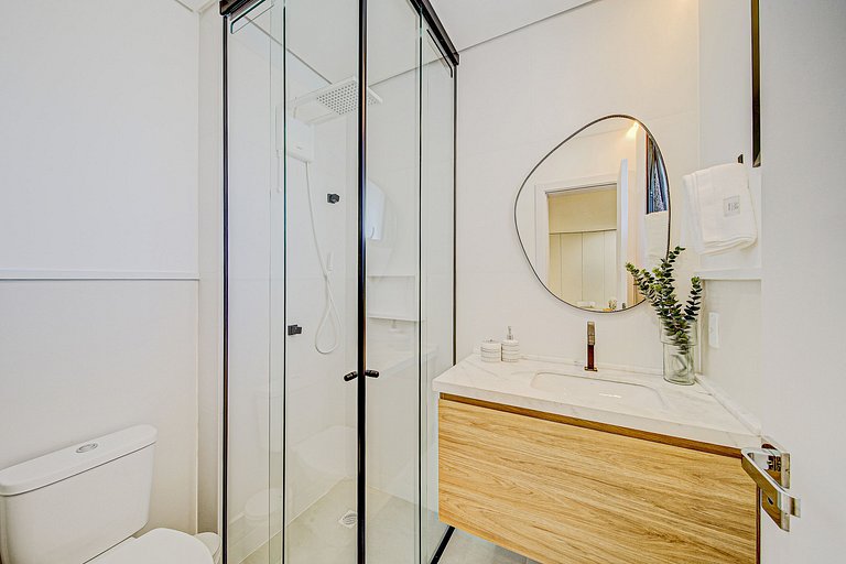 Elegante com lava e seca e Conforto STH407