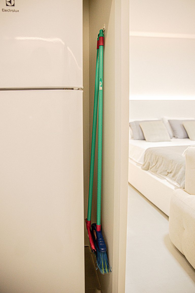 Elegante com lava e seca e Conforto STH407