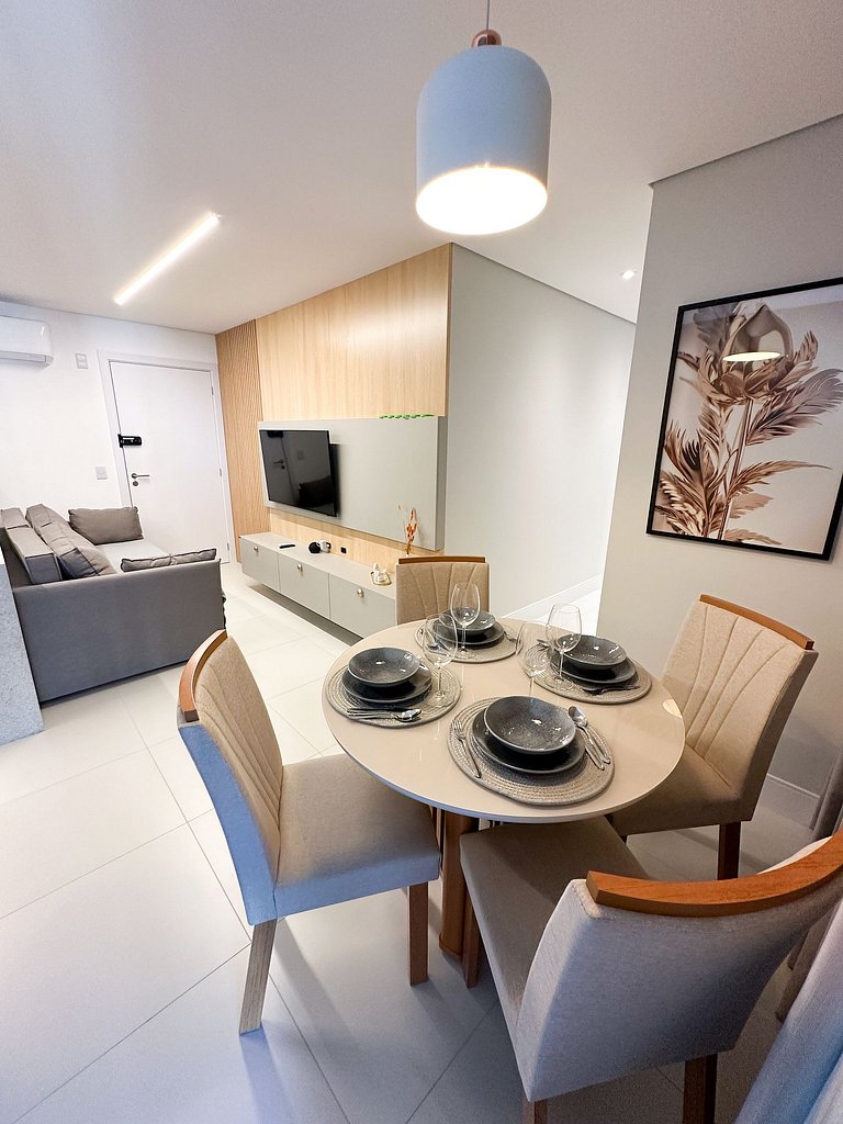 Apto luxo Summer Home Club | Frente mar + cinema