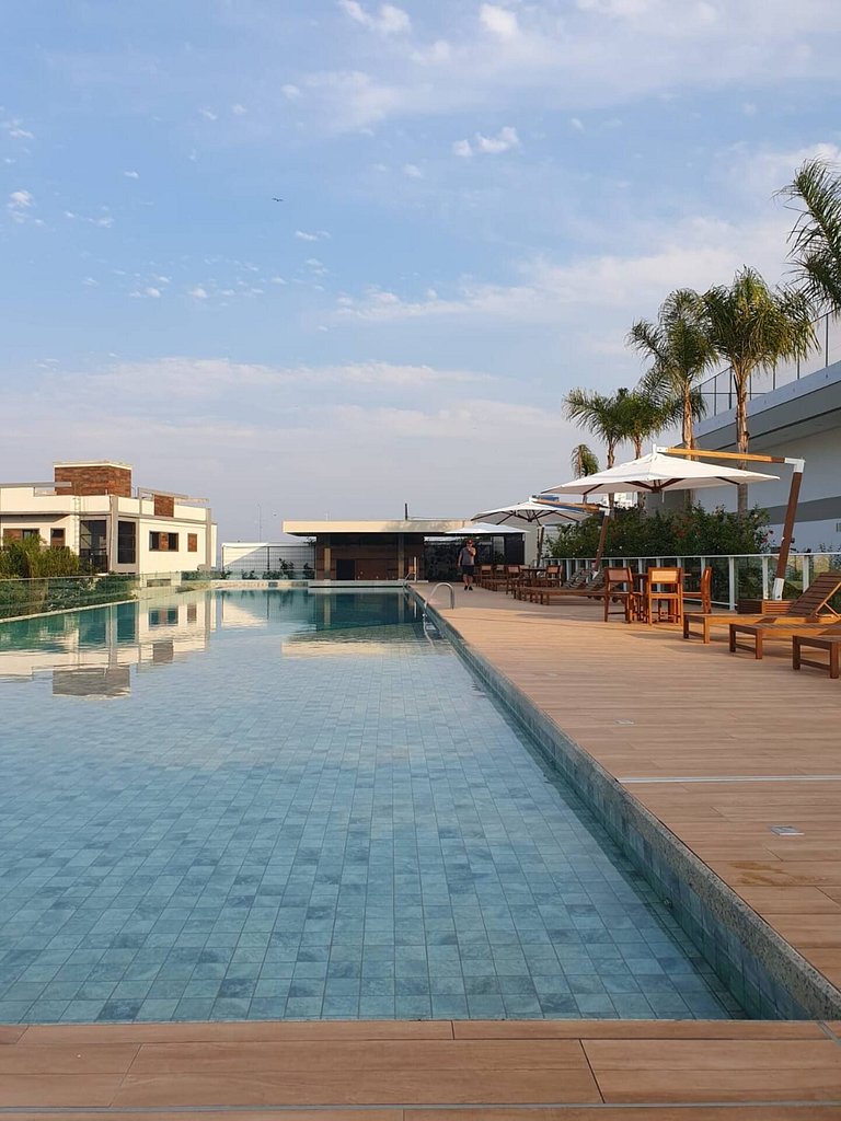 Apto luxo Summer Home Club | Frente mar + cinema