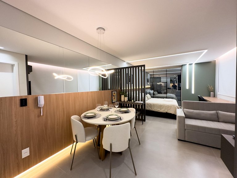 Estadia Elegante com Vaga e Wi-Fi Rápido MIN604