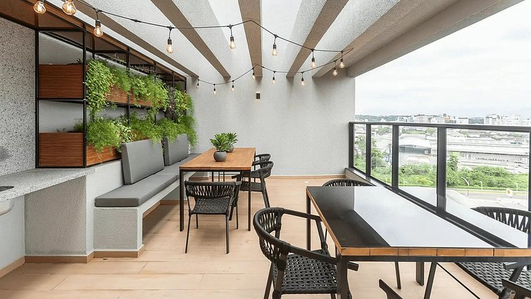 Luxo seguro e Moderno no Saguaçu STH605