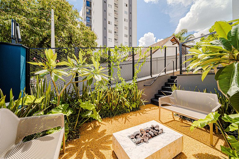 Alto padrão e design moderno em edifício completo