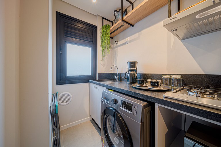 Alto padrão e design moderno em edifício completo