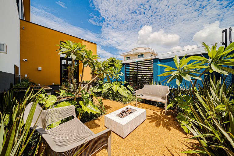 Alto padrão e design moderno em edifício completo