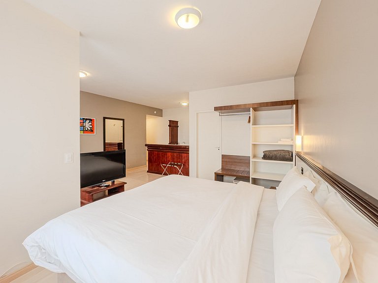 Flipchave | Quarto premium e Luz Natural - PRZ 909