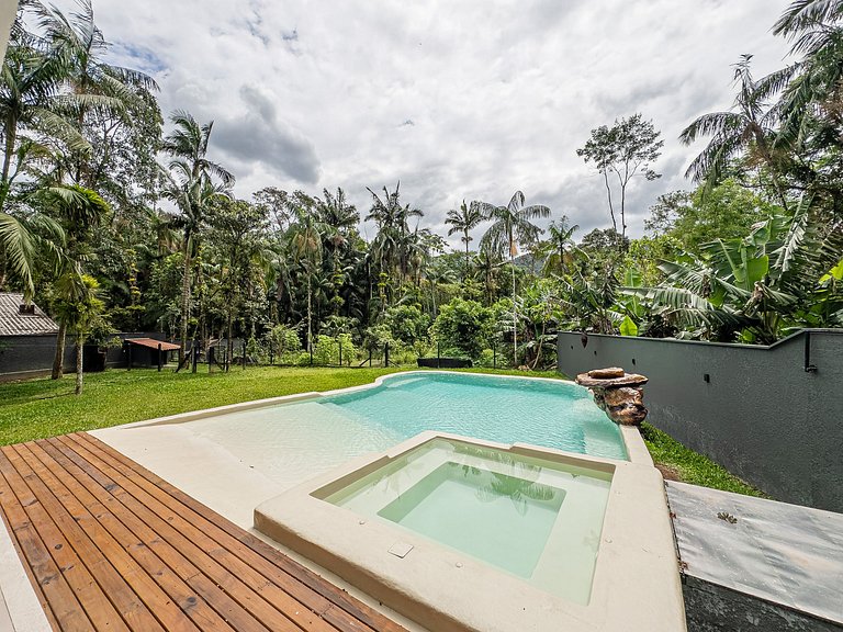 Casa completa e exclusiva para descanso em Garuva