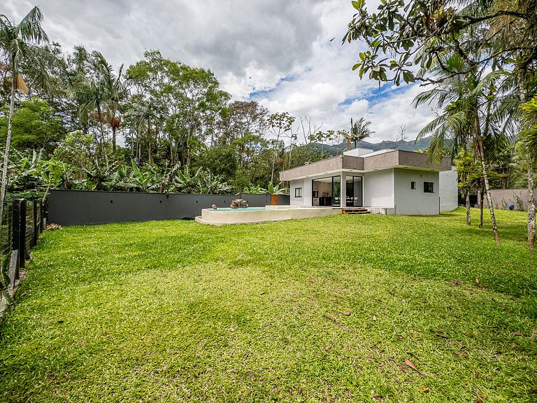 Casa completa e exclusiva para descanso em Garuva