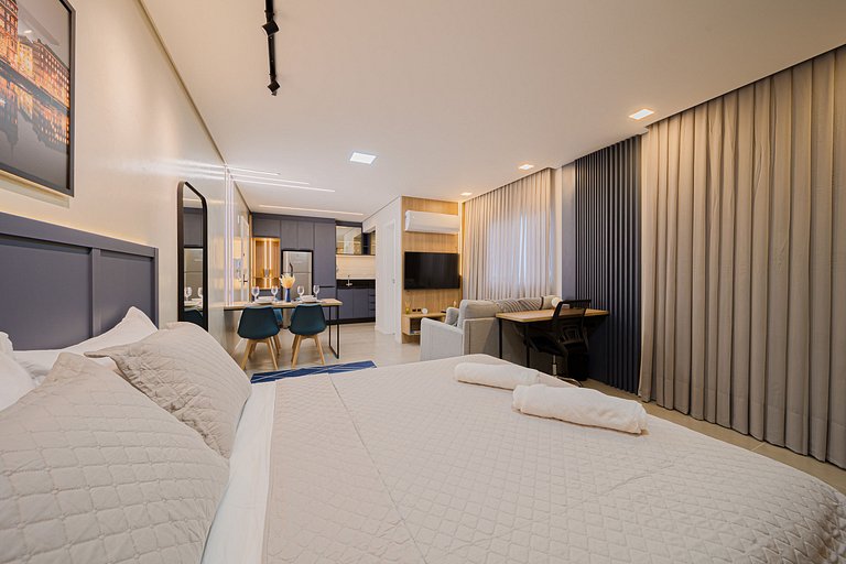 Moderno, completo e acolhedor em ótima localização