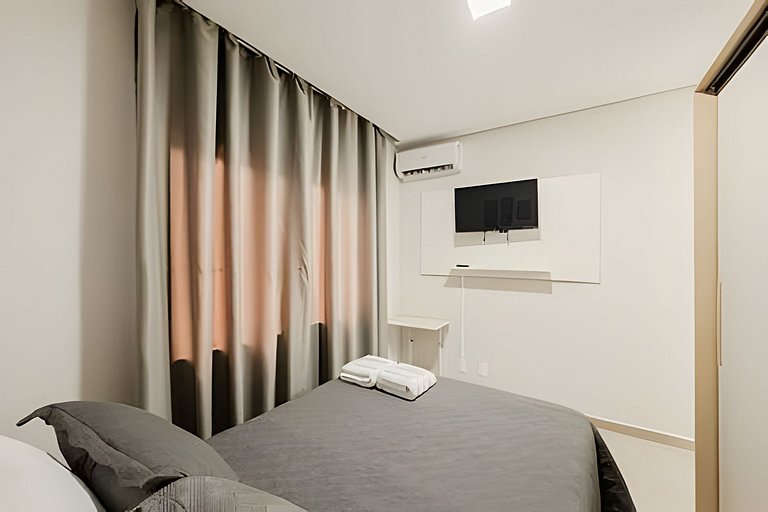 Flipchave | Skyline Work com duas Suites - GEM04