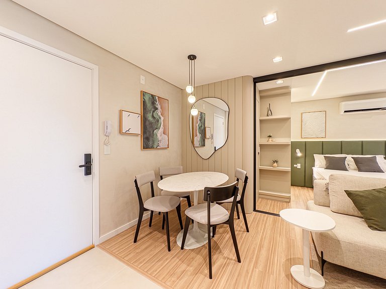 Moderno, luxuoso e exclusivo em ótima localização