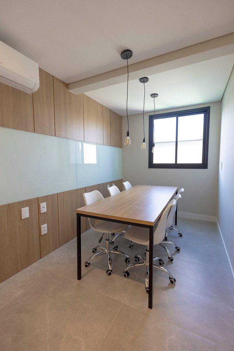 Moderno, luxuoso e exclusivo em ótima localização