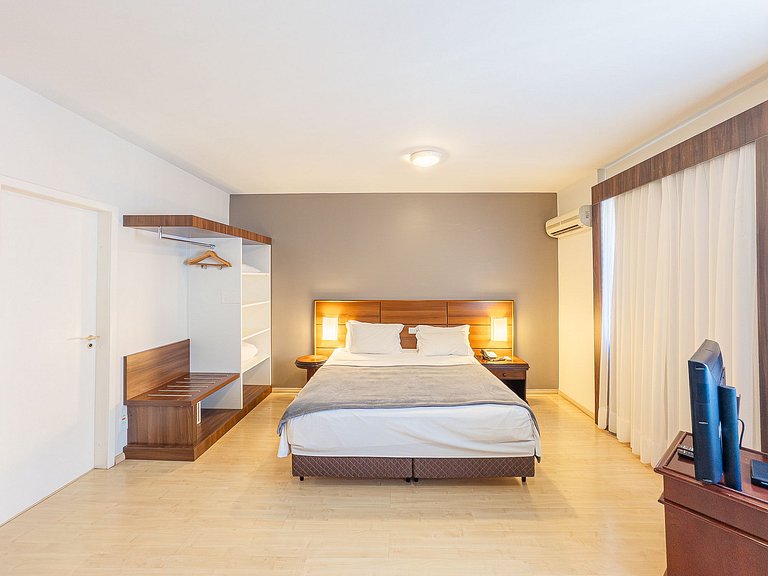 Flipchave | Quarto completo em Joinville Prinz 509