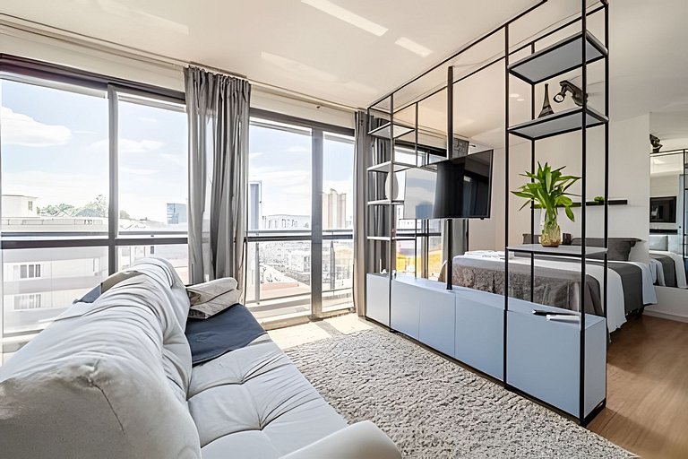 Smart Loft no centro; lazer completo e estilo